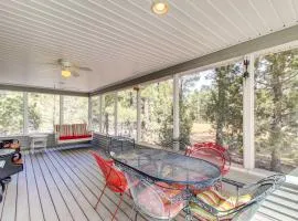 1 Mi to Lake Dog-Friendly Home in Show Low!