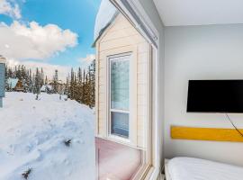Whitefoot Lodge 314，位于大白山的滑雪度假村