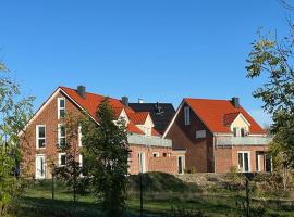 WORKATION Luxury Nature House , 10 min VW , Relax from Work mit Terrasse, Balkon und Parkplatz，位于Calberlah的酒店