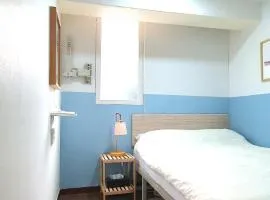 One Minute Guesthouse