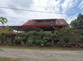 OYO HOME 90751 Jasura Lodge Kiulu，位于Tamparuli的住所