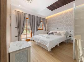 Farm Stay Ivankotovi，位于Prem的带停车场的酒店