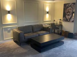 3 Monkeys Hotel，位于施泰因富尔特的酒店