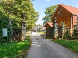 Cozy holiday home on a horse farm in the Lüneburg Heath，位于埃舍德的酒店