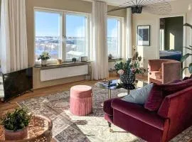 Pet Friendly Apartment In Uppsala With Kitchen