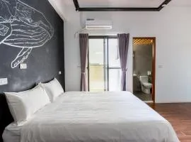 25 Inn- 垦丁龙潭湖畔旅店