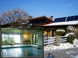 Villa Edelweiss - 3 to 6 Guests - private use of indoor pool, sauna and garden terrace，位于阿布特瑙的酒店