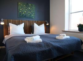 Nexø Modern Hostel. Private Rooms，位于内克瑟Bornholm Butterfly Park附近的酒店