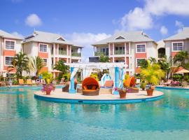 Bay Gardens Beach Resort & Spa，位于格罗斯岛的度假村