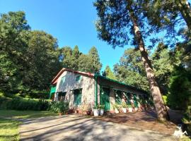 Fredy's Bungalow near Nainital，位于比姆塔尔的酒店