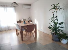 Appartement cosy proche mer，位于滨海拉塞讷科特塞恩购物中心附近的酒店