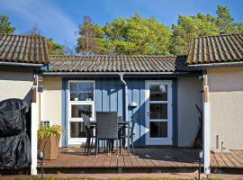 Holiday Apartment In Dueodde Holiday Park，位于内克瑟的公寓