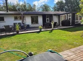 Lovely Holiday Home With Spa And Hot Tub Outside