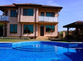 Вила Матилда - Villa Matilda，位于布尔加沃的酒店
