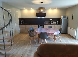 Gîte l'écurie 3 étoiles La HAGUE - MANCHE 2-5 pers avec SPA sur le GR 223