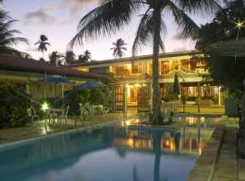 沙洛姆海滩旅馆