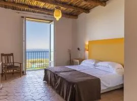 Villa Puolo - With Private Sea Access