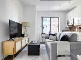 Amazing Midtown W 1BR w Gym nr Times Sq NYC-650
