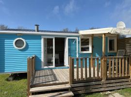 mobil home 6 places tout confort，位于圣乔治-德迪多讷的酒店