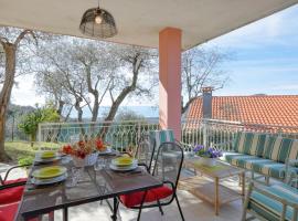 Pet Friendly Apartment，位于San Bartolomeo的酒店