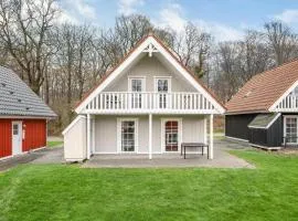 4 Bedroom Awesome Home In Grsten