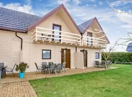 Stunning Home In Grzybowo With Wifi