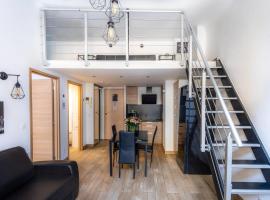 JEAN M&Eacute;DECIN - Modern Flat - Heart of center