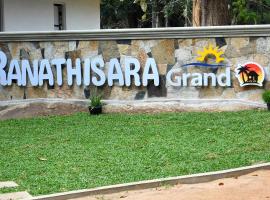 Ranathisara Grand，位于库鲁内格勒的度假短租房