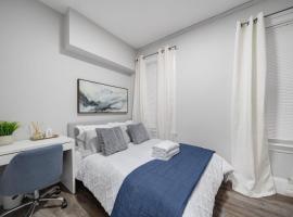 4BR 1BH Apt in South Boston near Old Harbor Beach，位于波士顿的酒店