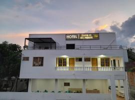 Hotel Santa Fe del Parque，位于圣菲德安蒂奥基亚的酒店