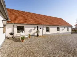 3 Bedroom Beautiful Apartment In Kibæk