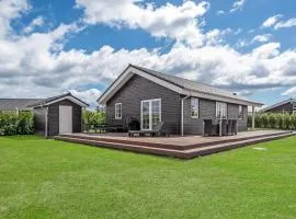 Lovely Home In Frørup With Kitchen