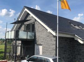 Bird Mountain Lodge am Vulkanradweg - keine Monteure，位于Crainfeld的木屋