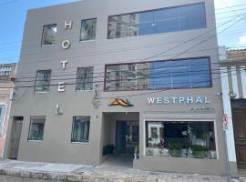 Hotel Westphal，位于佩洛塔斯德佩罗塔斯国际机场 - PET附近的酒店