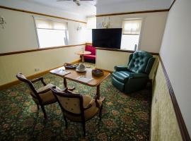 Elgin City Centre Torr House hotel，位于埃尔金的酒店