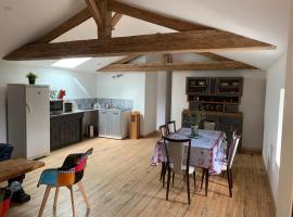 Appartement Cosy La Maison de Jean，位于Oiron的酒店
