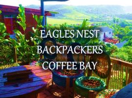 Eagles Nest hostel plus self catering private units，位于咖啡湾的宠物友好酒店