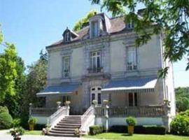 Domaine de L' Aragon，位于Herrère的酒店