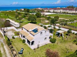 Sirios，位于阿查拉维的酒店