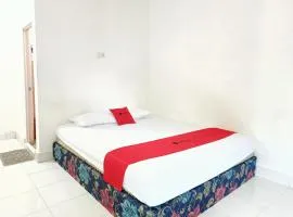 RedDoorz @ Al Muhajir Homestay Kendari