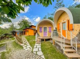 Glamping Villaggio Parco Dei Castagni 4 stelle