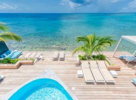Surfsong Villa- Luxury Water Front Villa for 12，位于马霍礁的酒店