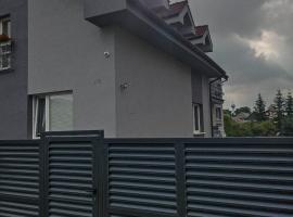 Ubytovanie Evika，位于赫拉布斯的酒店