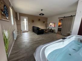 Victory Lodge spa，位于Choisy-la-Victoire的酒店