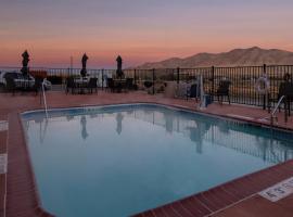 Fairfield Inn & Suites by Marriott Winnemucca，位于温尼马卡的酒店