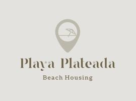 Playa Plateada，位于恩塞纳达港的度假村