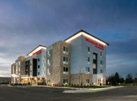 TownePlace Suites by Marriott Oconomowoc，位于奥康诺摩沃的酒店