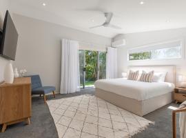 Pet Friendly House Maroochydore - 800m to the Beach，位于玛志洛的酒店