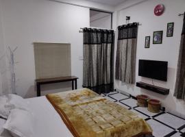 AK Corbett Family Homestay，位于兰纳加的别墅