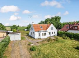 2 Bedroom Stunning Home In Skårup Fyn，位于Åbyskov的酒店
